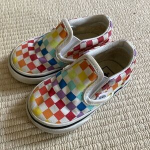 Rainbow checkered infant slip on Vans